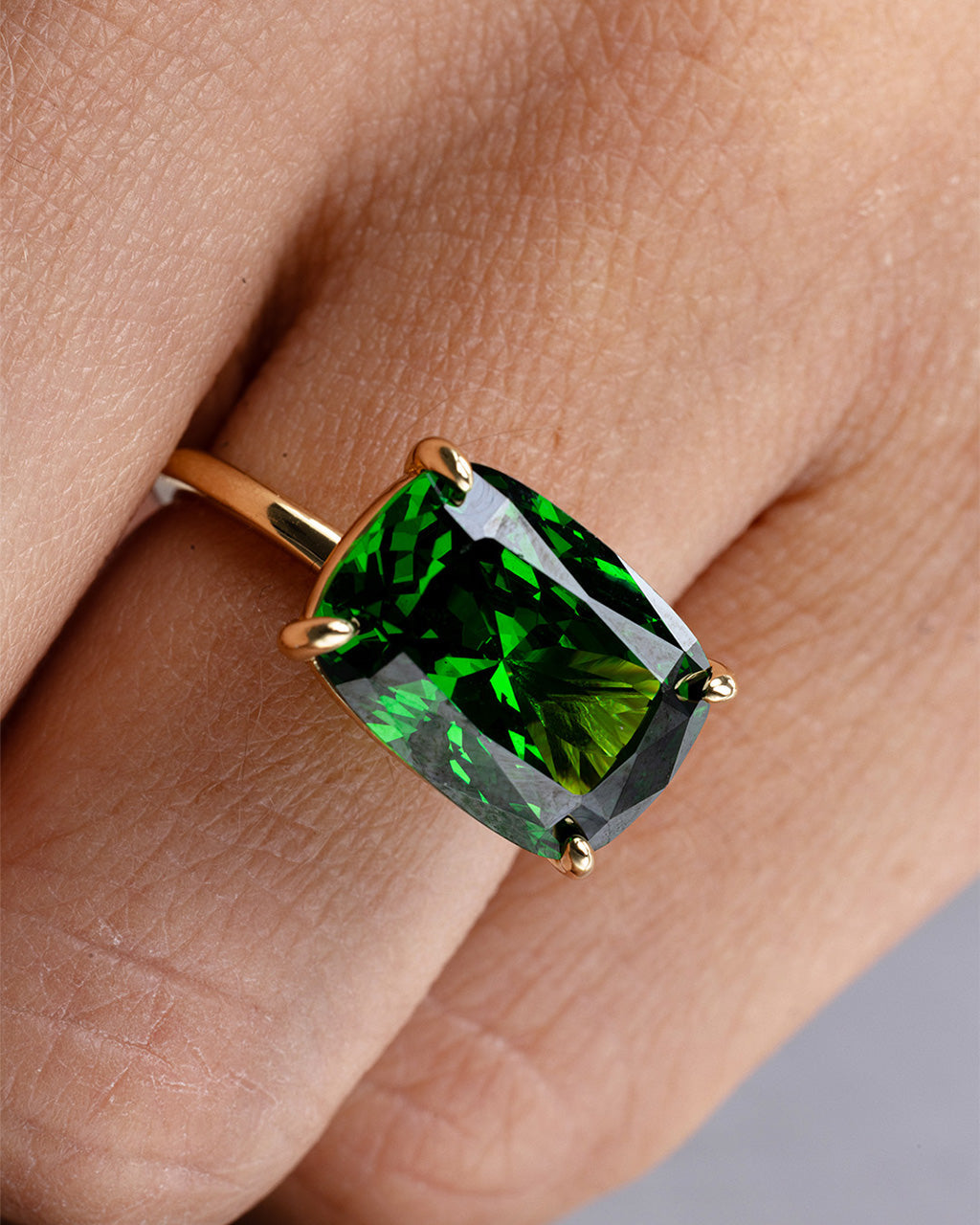 Sterling Silver Emerald Cushion East-West Ring